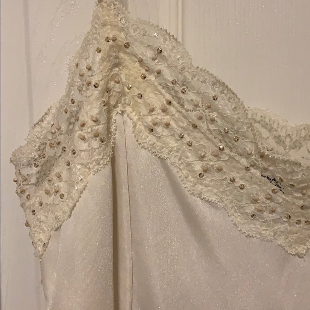 Camisole - Picture 2 of 3